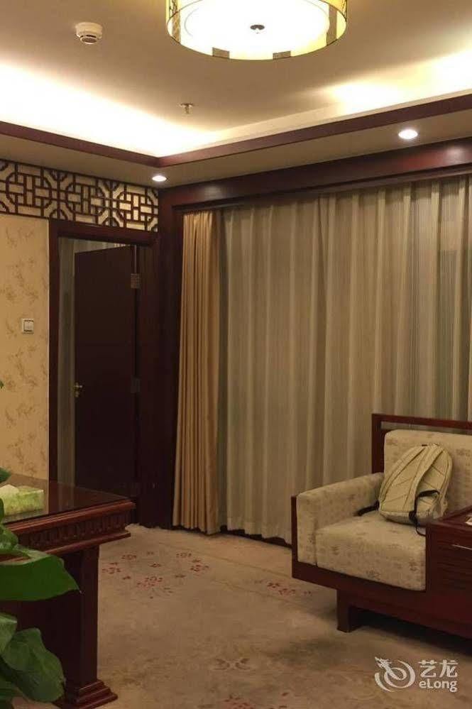 Desheng Hotel Pekín Exterior foto